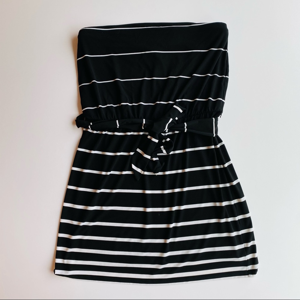 White House Black Market, blck/white dress, size M